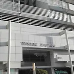 Torre Zafiro